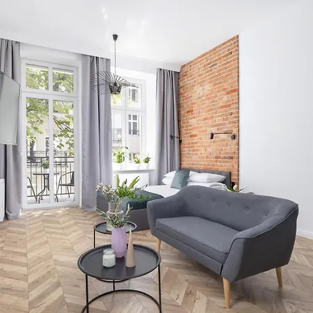 Luminous Dream By Square- Balcony- Old Town *
